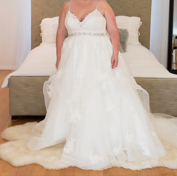 Private Label Wedding down - Picture 5 of 7